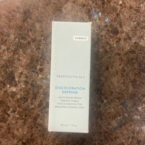 SkinCeuticals Discoloration Defense